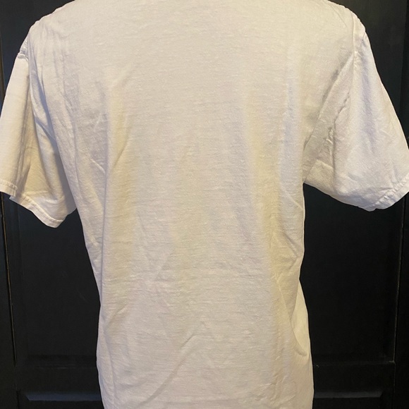 Vintage look Hong Kong tshirt in cream size medium - Picture 2 of 3
